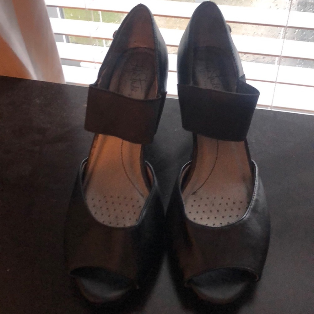 Life stride pumps